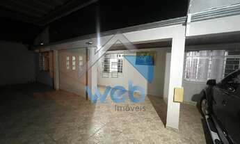 Imagem 2: Casa em Pinhais, no Bairro Jardim Claudia, com 3 quartos, disponível para venda