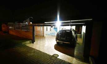 Imagem 3: Casa em Pinhais, no Bairro Jardim Claudia, com 3 quartos, disponível para venda