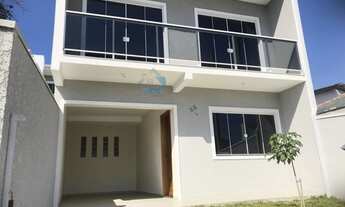 Imagem 2: Sobrado com 03 dormitórios, sendo dois com acesso a sacada, sala, cozinha, e dois banheiro