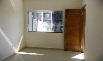 Imagem 7: Sobrado com 03 dormitórios, sendo dois com acesso a sacada, sala, cozinha, e dois banheiro