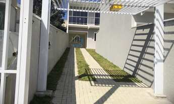 Imagem 2: Sobrado com 03 dormitórios, sendo dois com acesso a sacada, sala, cozinha, e dois banheiro