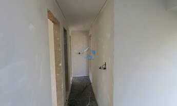 Imagem 6: Sobrado a venda no tarumã, com 03 dormitórios sendo uma suíte com sacada e closet, terraço