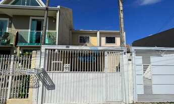 Imagem: Sobrado semi-mobiliado à venda na região