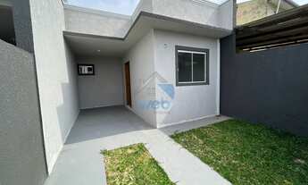 Imagem: Casa com dois quartos à venda no Bairro