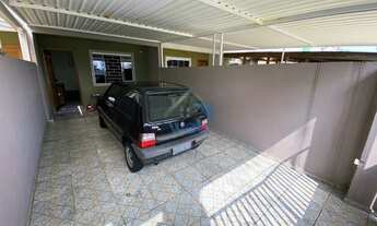 Imagem 2: Sobrado à venda na Região do Vitória Régia, com dois quartos, sala ampla, cozinha, garagem