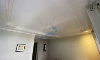 Imagem 5: Sobrado à venda na Região do Vitória Régia, com dois quartos, sala ampla, cozinha, garagem