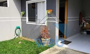 Imagem 3: Sobrados à venda na região do Vitória Régia, no Bairro CIC, com três quartos, sala ampla