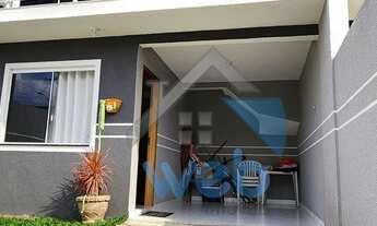 Imagem 2: Sobrados à venda na região do Vitória Régia, no Bairro CIC, com três quartos, sala ampla