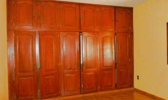 Imagem 2: Casa com 04 quartos, vista para montanhas em São Lourenço-MG