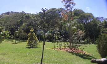 Imagem: Terreno a venda em condomínio arborizado