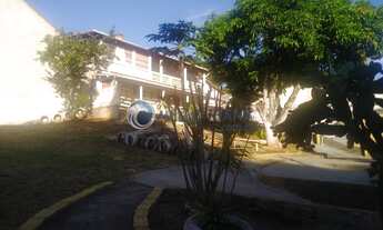 Imagem 3: Excelente casa com 238,42 m², com 4 quartos (sendo 3 suítes), 5 banheiros, sala de estar