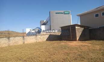 Imagem 5: Terreno à venda em São Lourenço-MG, no bairro Portal das Águas, com 363,78 m² de área!