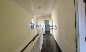 Imagem 5: Casa duplex com 190m², localizada no centro da cidade, com 3 quartos (sendo 1 suíte), vara