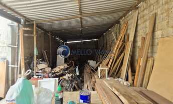 Imagem 3: Galpão as margens da rodovia