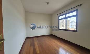 Imagem 6: Apartamento com com acabento nobre no Centro