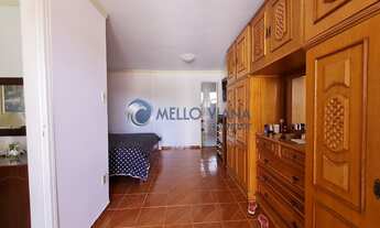 Imagem 6: Casa reformada, em bom estado de conservação no centro de São Lourenço - MG