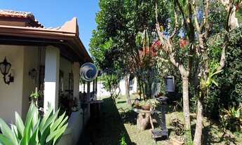 Imagem 5: Casa de campo em Caxambu MG com 2 quartos e pomar com muita fruta