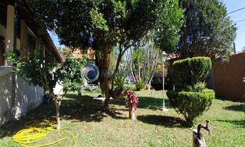 Imagem 3: Casa de campo em Caxambu MG com 2 quartos e pomar com muita fruta