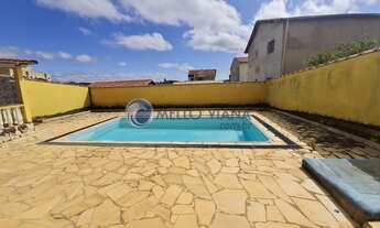 Imagem: Casa à venda em São Lourenço-MG, bairro