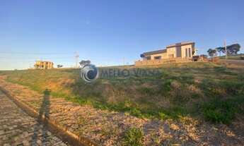 Imagem 2: 02 unidades de terreno em condomínio fechado de alto padrão, com ótima localização solar