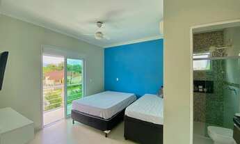 Imagem 4: Sobrado de Luxo à Venda em Condomínio na Morada da Praia, Bertioga-SP: 4 Quartos, 4 Suítes