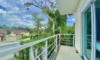 Imagem 1: Sobrado de Luxo à Venda em Condomínio na Morada da Praia, Bertioga-SP: 4 Quartos, 4 Suítes