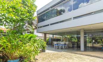 Imagem 2: Imóvel de alto padrão na Vila Ida: Casa com 3 suítes, 4 banheiros e 4 vagas de garagem em