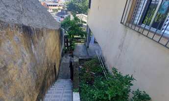 Imagem 3: Imperdível casa à venda em Ribeirão Pires-SP, bairro Aliança: 4 quartos, 4 banheiros, 3 va