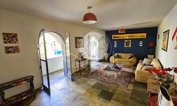 Imagem: Casa mediterrânea a venda no Parque São