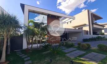 Imagem: Casa Impecável com 3 suítes para Venda