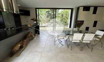 Imagem 5: Imóvel de alto padrão em condomínio exclusivo em Campinas-SP, com 3 quartos, 1 suíte, 3 sa