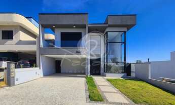 Imagem: Casa a venda em condomínio na cidade de