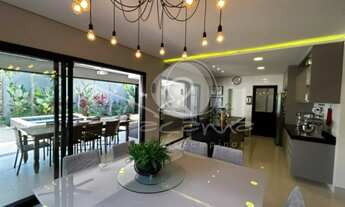 Imagem 6: Casa em Condomínio de Luxo em Campinas-SP, 4 quartos, 2 suítes, 3 salas, 5 banheiros, 4 va