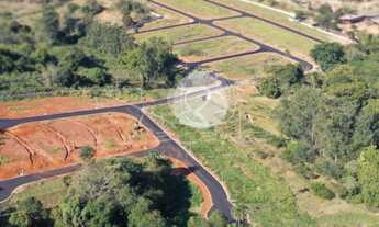 Imagem 2: 300M² de Área Total na Avenida Guido Tozzi