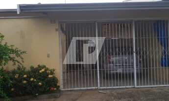 Imagem: CASA VENDA, 2 QUARTOS SENDO 1 SUITE - IRMÃOS