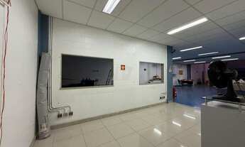 Imagem 4: Casa Comercial para Locação em Piracicaba-SP, 1.200m², 3 Banheiros, 5 Vagas de Garagem!