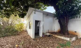 Imagem 7: Casa Comercial para Locação no Centro de Piracicaba-SP: 4 Salas, 3 Banheiros, 24 Vagas - 3