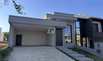 Imagem: Casa térrea em Condomínio à Venda em