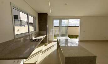 Imagem 7: Casa em Condomínio de Luxo à Venda em Piracicaba-SP, Taquaral: 3 Quartos, 1 Suíte, 2 Salas