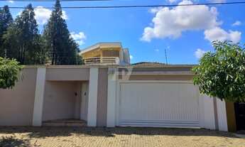 Imagem: Casa à Venda com 3 quartos suítes no Bairro