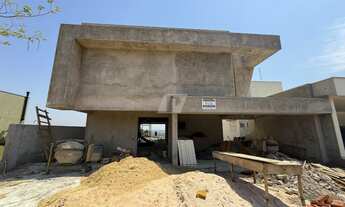 Imagem 2: Luxuosa Casa em Condomínio à Venda em Piracicaba-SP, Morato: 3 Quartos, 3 Suítes, 3 Salas