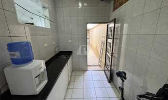 Imagem 3: Casa à venda em Piracicaba-SP, no bairro Nova Piracicaba, com 2 quartos, 1 suíte, 2 banhei