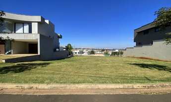 Imagem 3: Vende-se terreno no bairro Santa Rosa Ipês. Imperdível oportunidade de investimento!