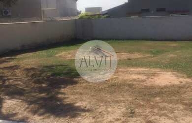 Imagem 2: Terreno à venda no Condomínio Portal do Lago