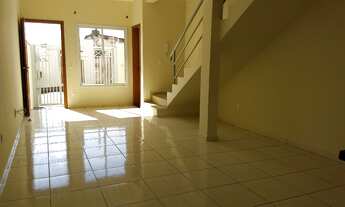 Imagem 7: SOBRADO, 2 DORMITÓRIOS, GARAGEM, CHURRASQUEIRA, PRÓXIMO AO CENTRO