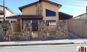 Imagem: CASA 04 QUARTOS, 02 SUITES, INTERIOR