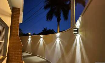 Imagem 2: Linda casa à venda! Venha se encantar com esta incrível oportunidade de morar com conforto