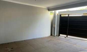 Imagem 3: Linda casa à venda! Venha se encantar com esta incrível oportunidade de morar com conforto