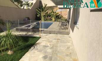 Imagem 2: Casa 3 Dormitórios A Venda Coleginho