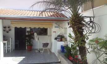 Imagem: 2 dormitórios, 1 suítes, 3 vagas na garagem